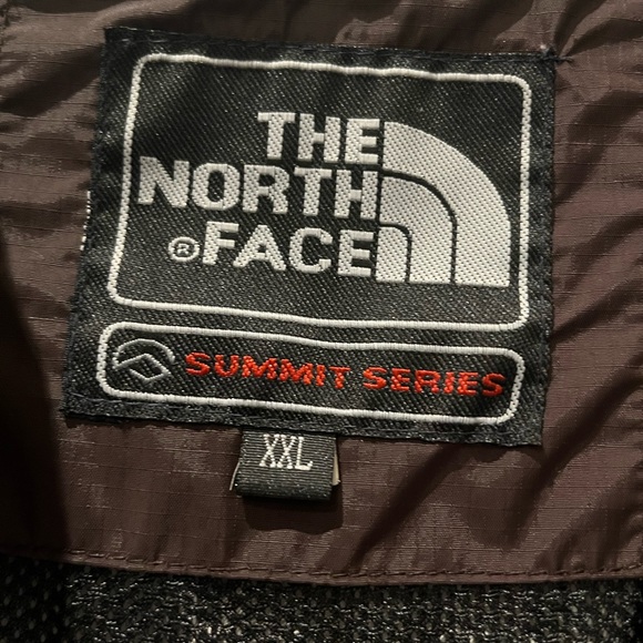 North face shell - Picture 2 of 6